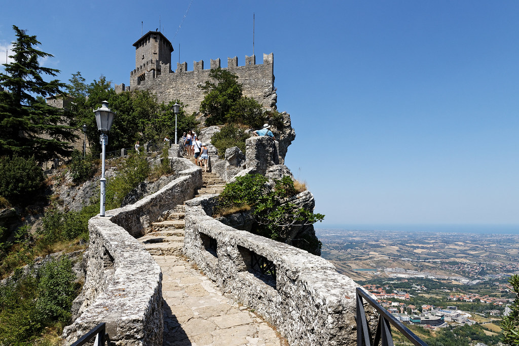 The Witches' Pass on the ridge of Mount Titano between the Guaita and the Cesta